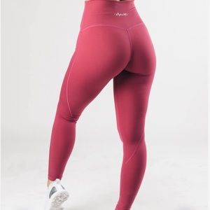 alphalete surface elevation leggings